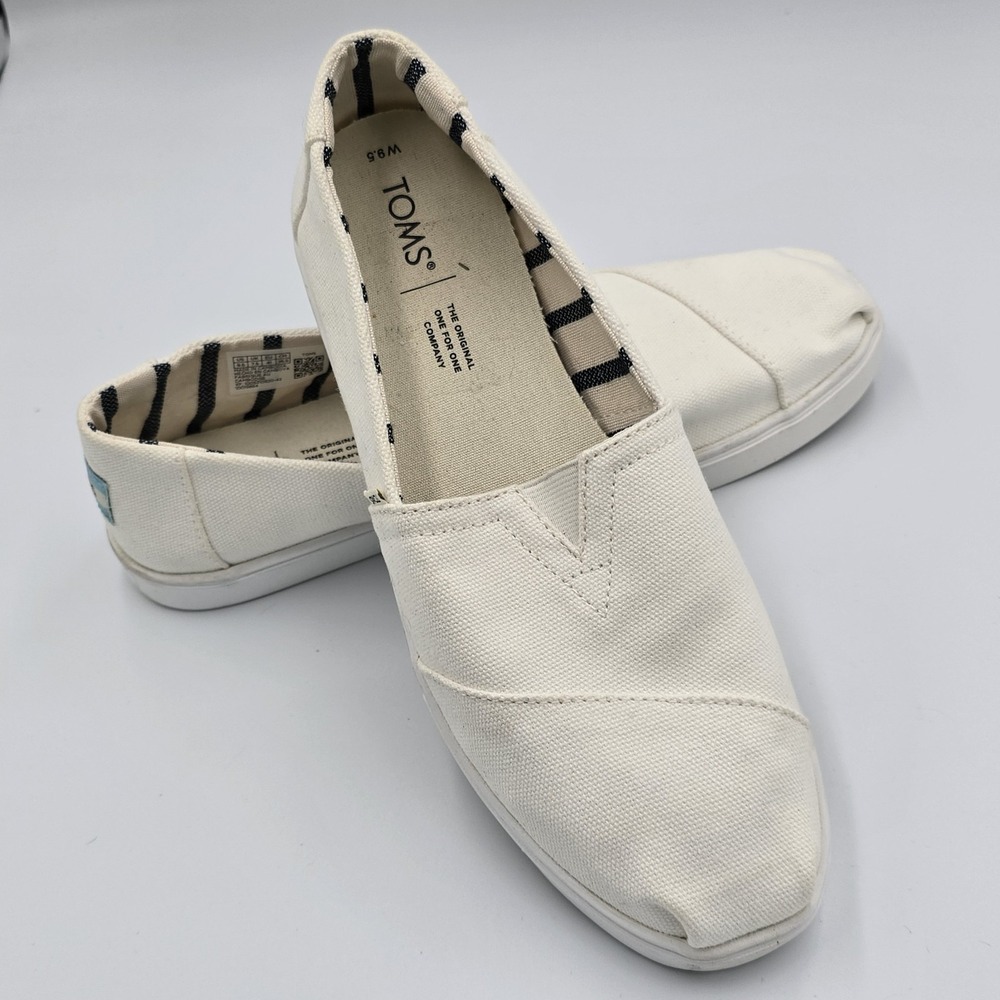 Gently Used - Tom's Womens Alpargata, White Canvas Sneaker Shoe 9.5